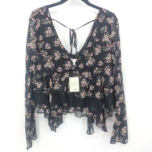Floral V-Neck Ruffle Peplum Blouse - Black with Pink Floral (Large Junior)